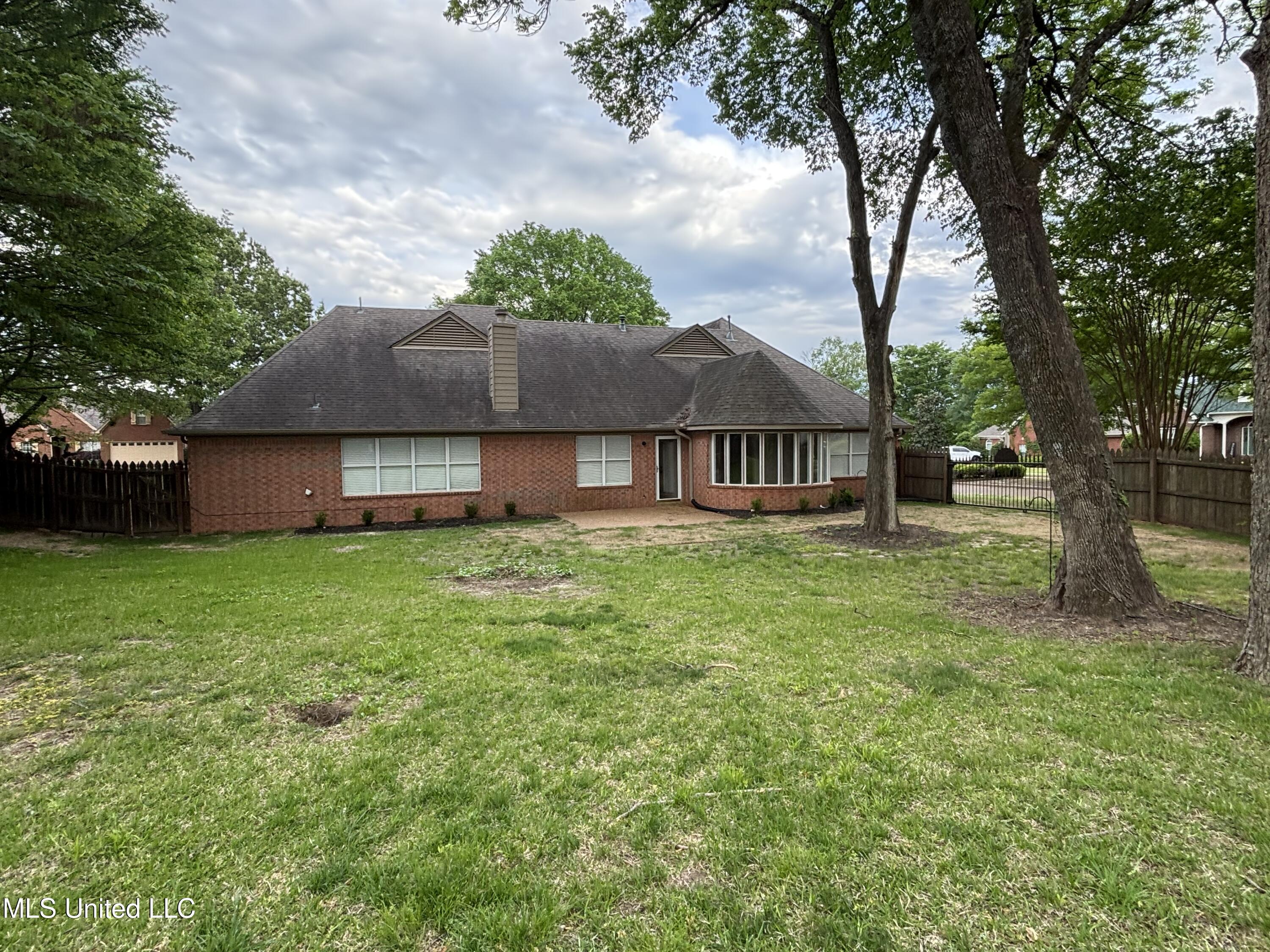 1705 Cedar Lake Cove Hernando, MS 38632 - Photo 32 of 33 Photo Apr 23 2025, 6 24 08 PM