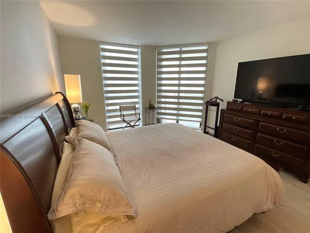 $659,000 | 20191 East Country Club Drive, Unit 1903, Aventura, FL 33180