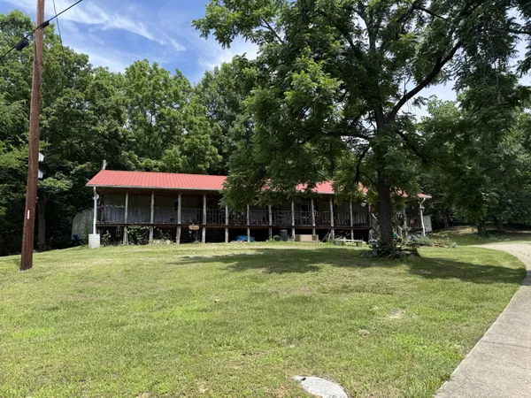 $435,000 | 133 Cook Lane, Gainesboro, TN 38562