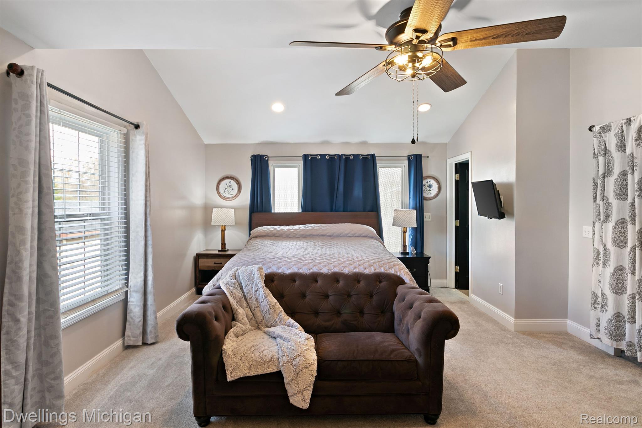 25749 Karr Road Belleville, MI 48111 - Photo 16 of 46 Gallery Image 16