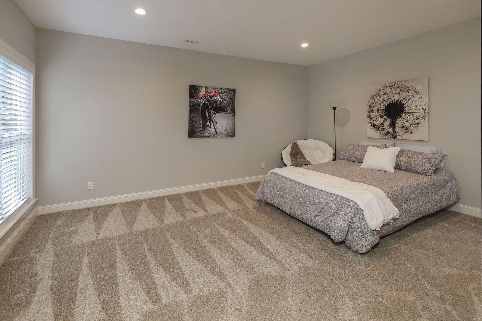 5456 Legend Court Weldon Spring, MO 63304 - Photo 31 of 39 Gallery Image 31