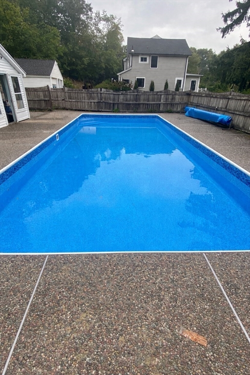 36 Fisher Road Southborough, MA 01772 - Photo 32 of 40 Gallery Image 32