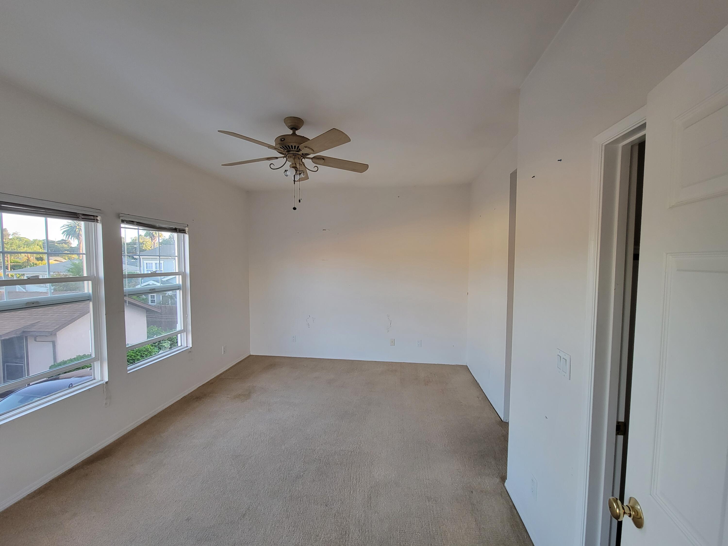 421 Rancheria Street, Unit B Santa Barbara, CA 93101 - Photo 4 of 7 Master bedroom