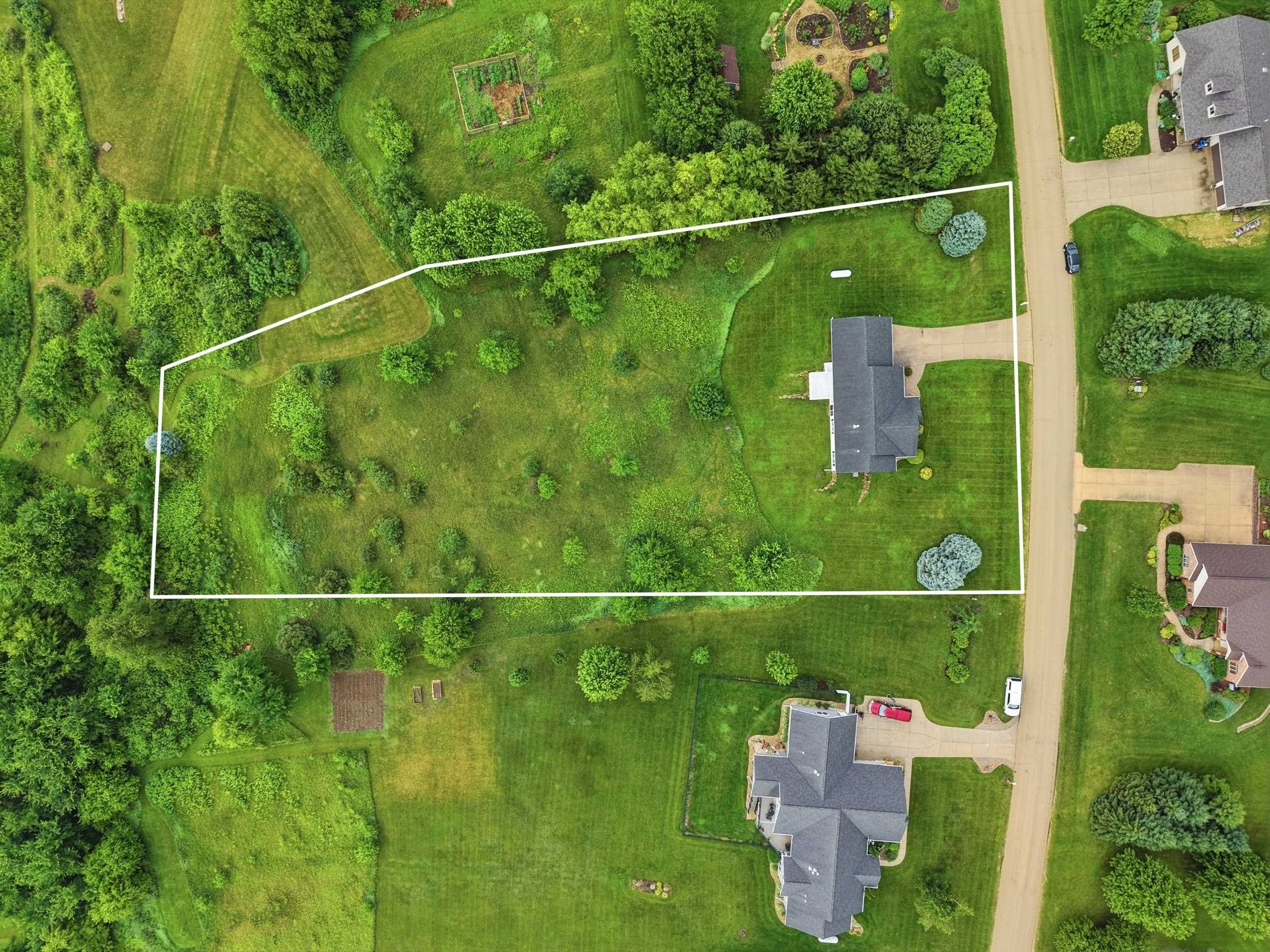 W5364 Windmill Ridge Road New Glarus, WI 53574 - Photo 3 of 66