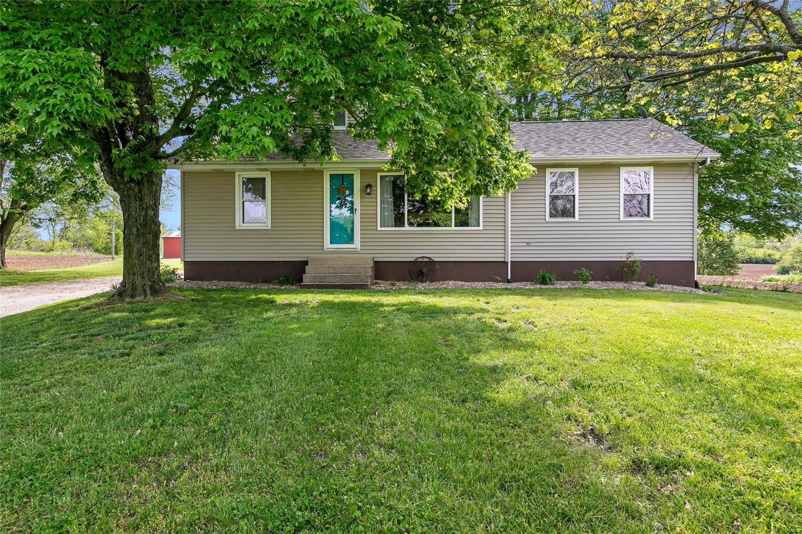 2926 Maus Road Fults, IL 62244 - Photo 2 of 57