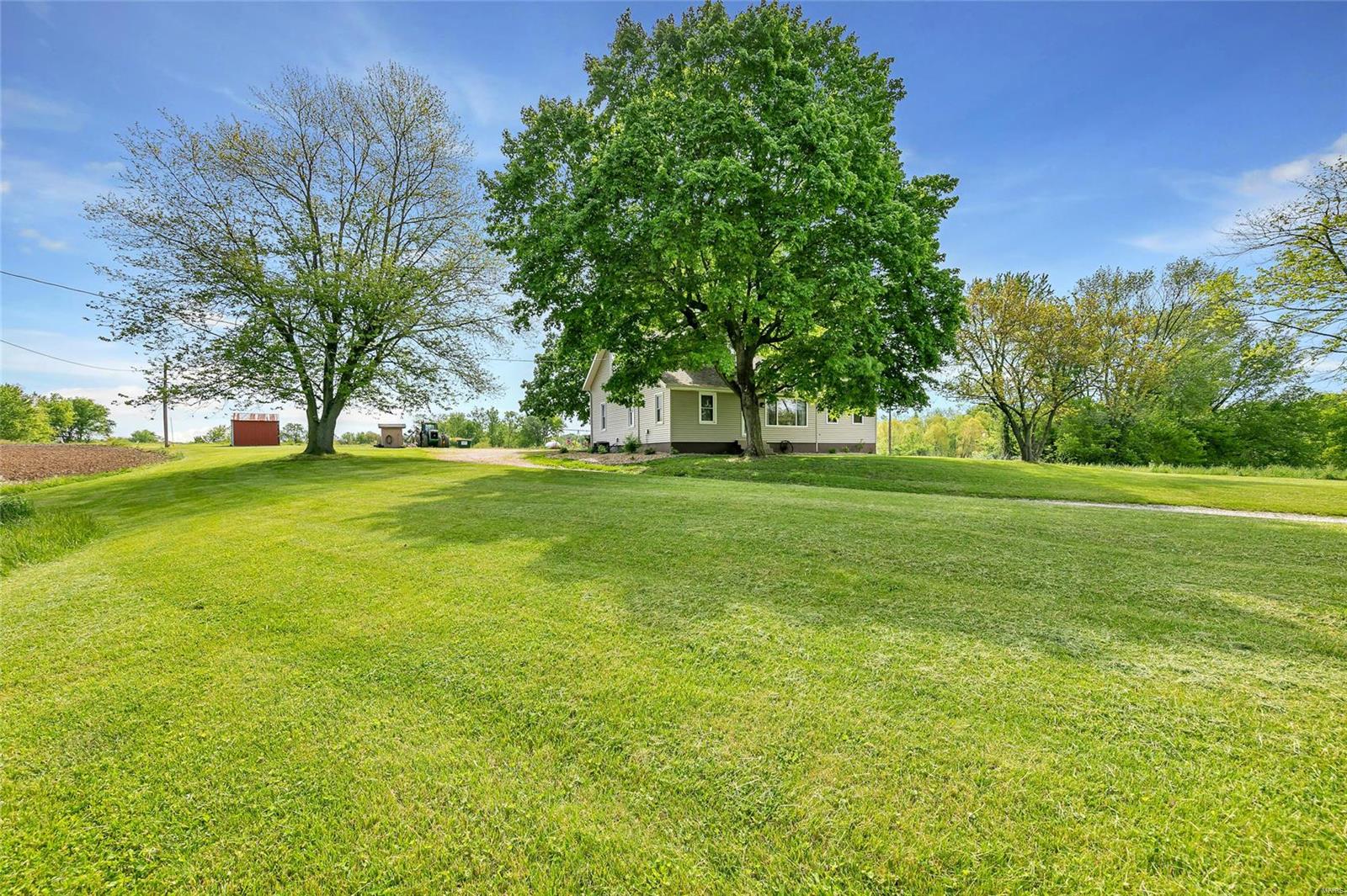 2926 Maus Road Fults, IL 62244 - Photo 37 of 57