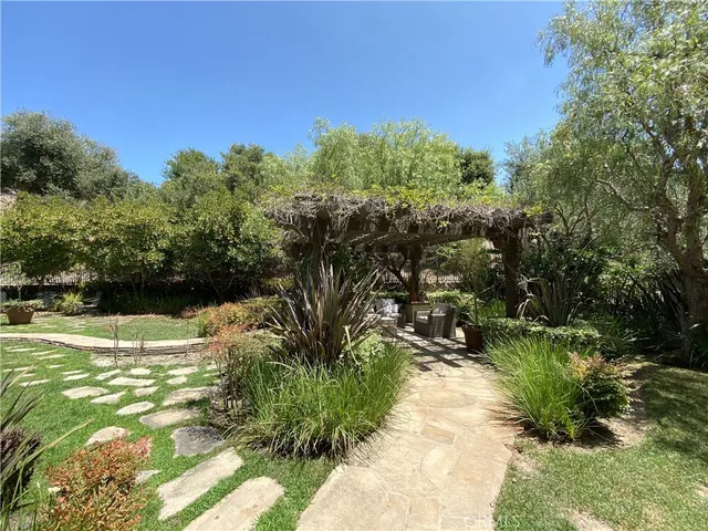 $8,500 | 18 Via Armilla, San Clemente, CA 92673