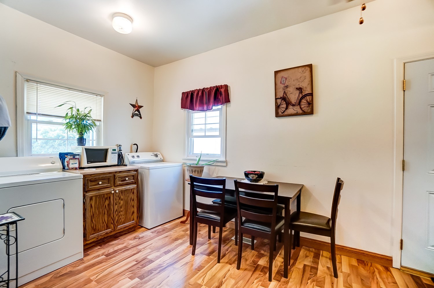 302 4th Street Howe, IN 46746 - Photo 8 of 29 Gallery Image 8