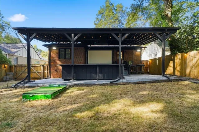 $299,999 | 1848 Brandywine Street Southwest, Atlanta, GA 30310