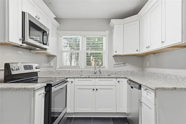 $299,999 | 1848 Brandywine Street Southwest, Atlanta, GA 30310