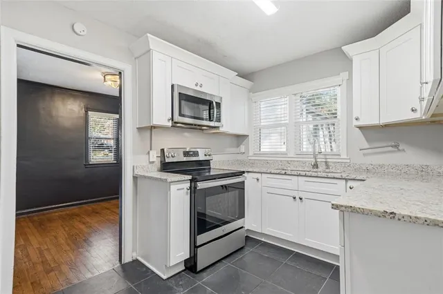 $299,999 | 1848 Brandywine Street Southwest, Atlanta, GA 30310