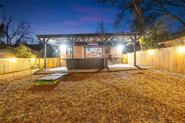 $299,999 | 1848 Brandywine Street Southwest, Atlanta, GA 30310