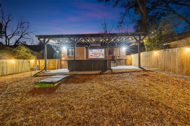 $299,999 | 1848 Brandywine Street Southwest, Atlanta, GA 30310