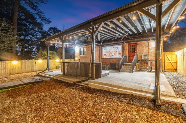 $299,999 | 1848 Brandywine Street Southwest, Atlanta, GA 30310