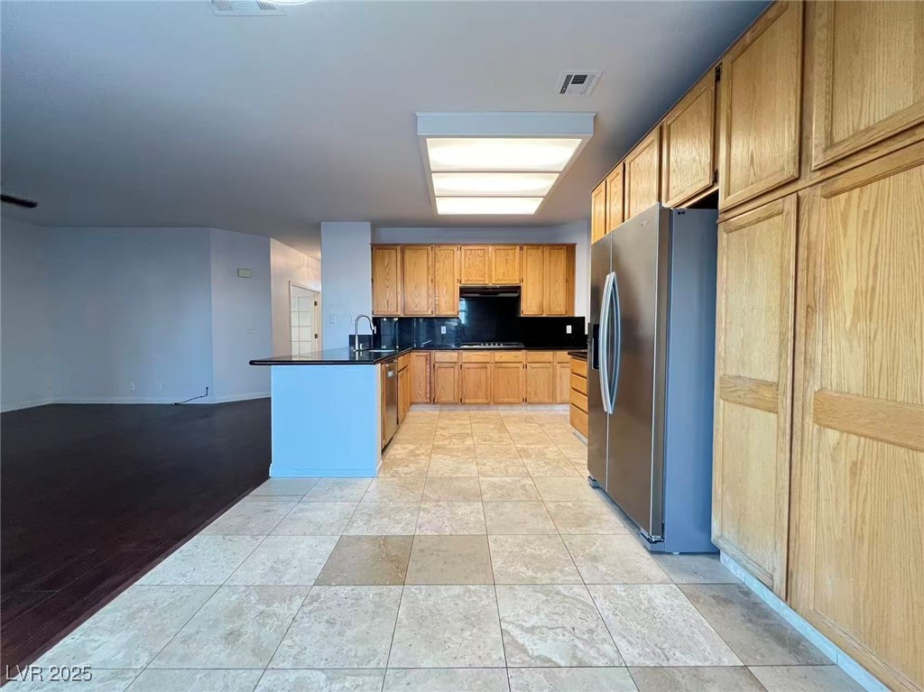 2054 Majestic Peak Drive Henderson, NV 89074 - Photo 8 of 39