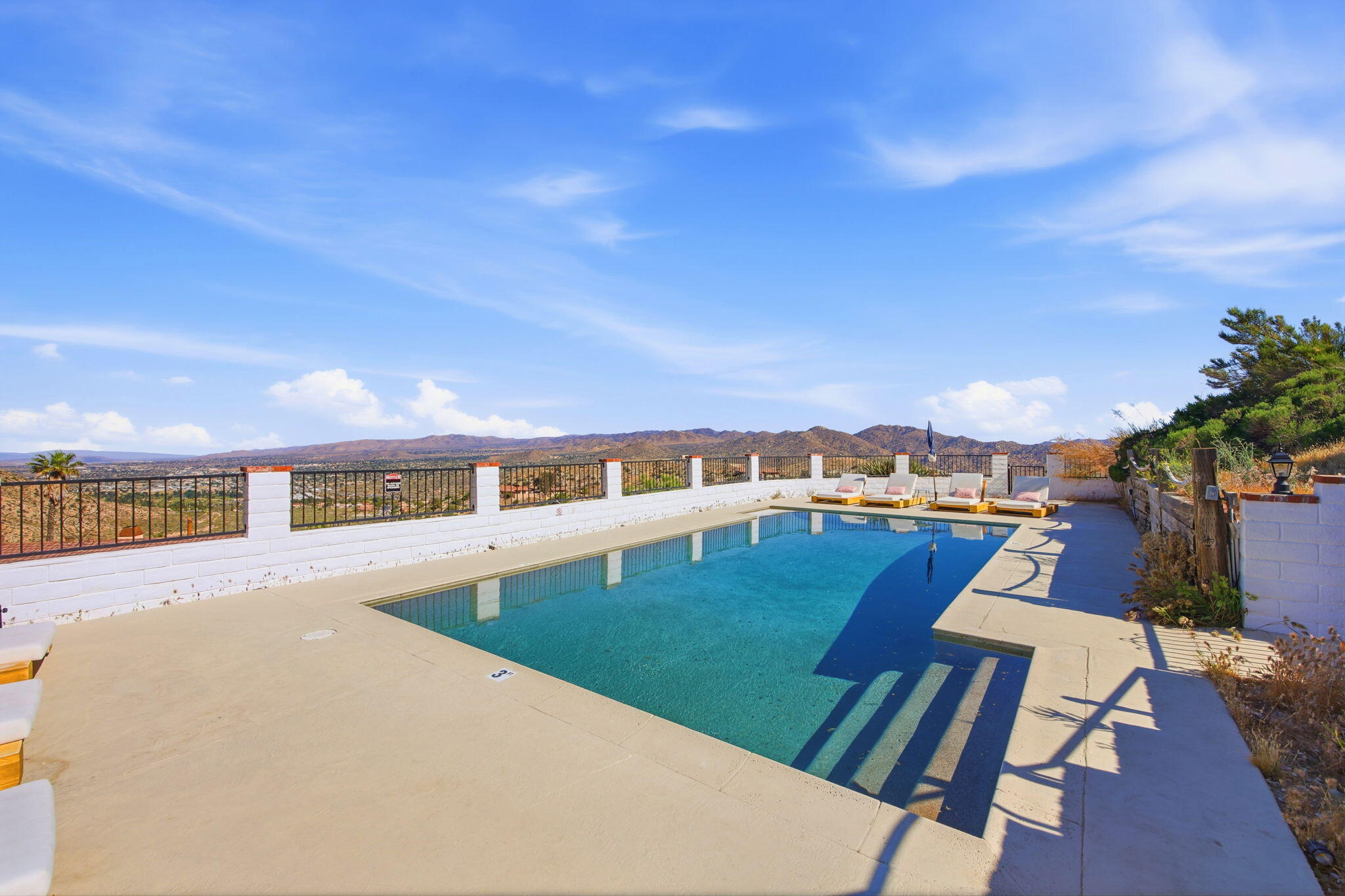 53806 Ridge Road Yucca Valley, CA 92284 - Photo 55 of 87 35-web-or-mls-34
