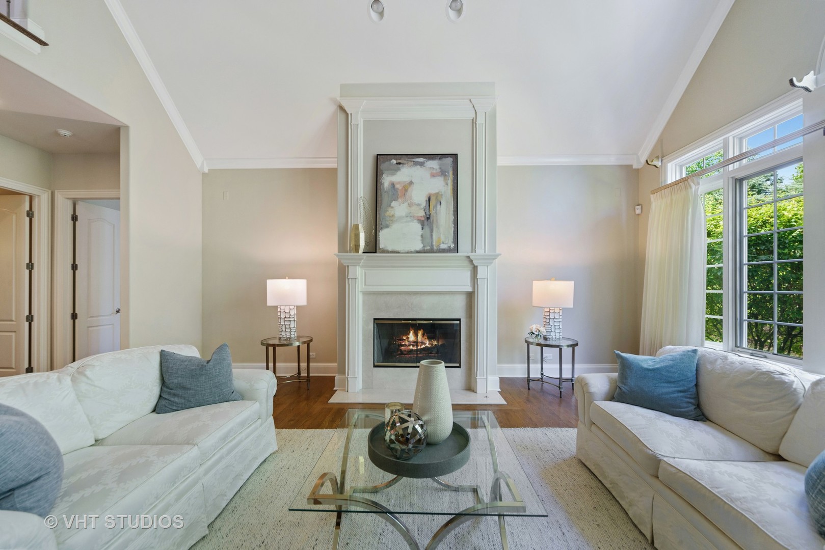 11 Forest Gate Circle Oak Brook, IL 60523 - Photo 5 of 15