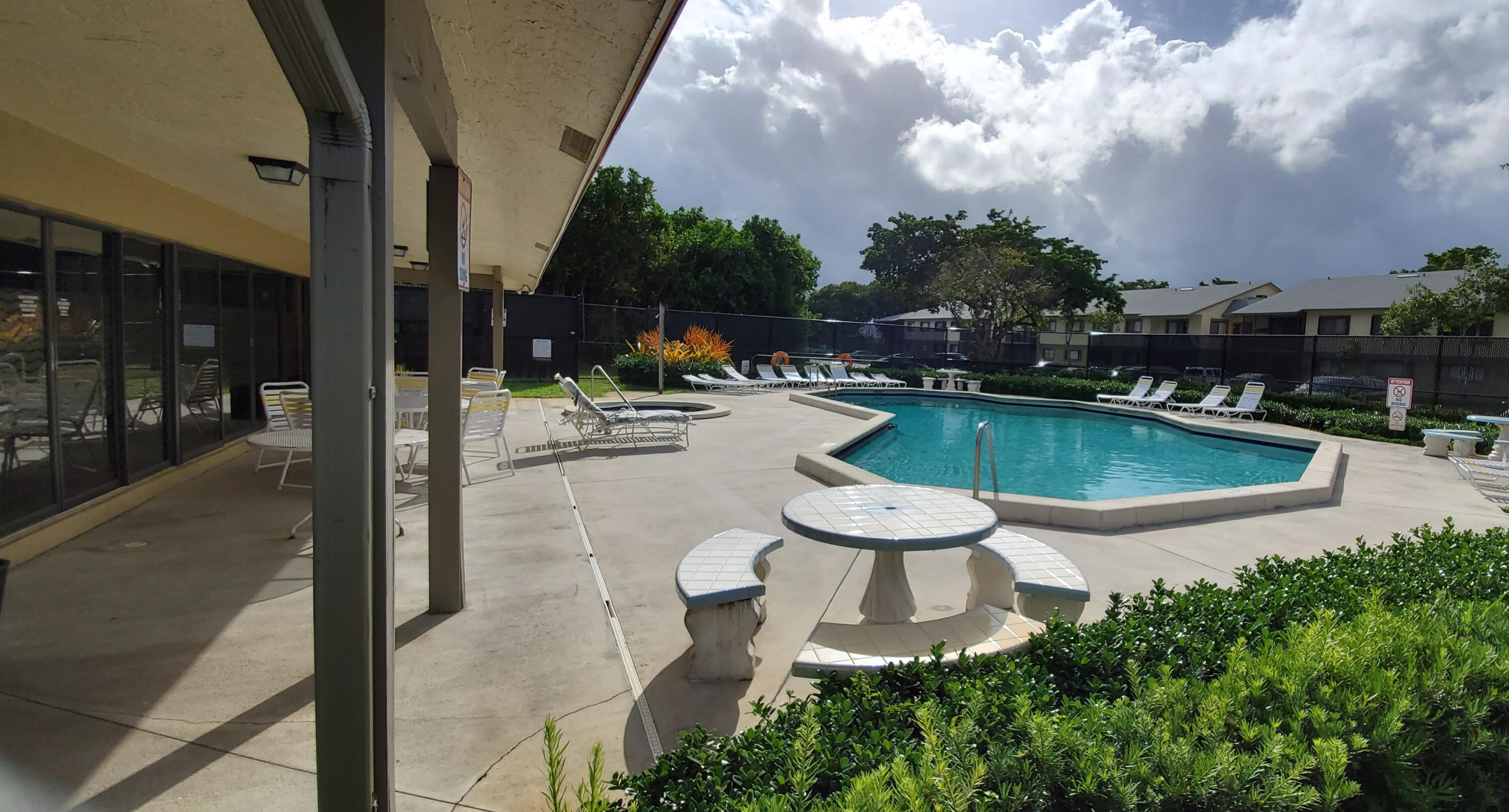 522 Trace Circle, Unit 203 Deerfield Beach, FL 33441 - Photo 14 of 35 20191001_095925