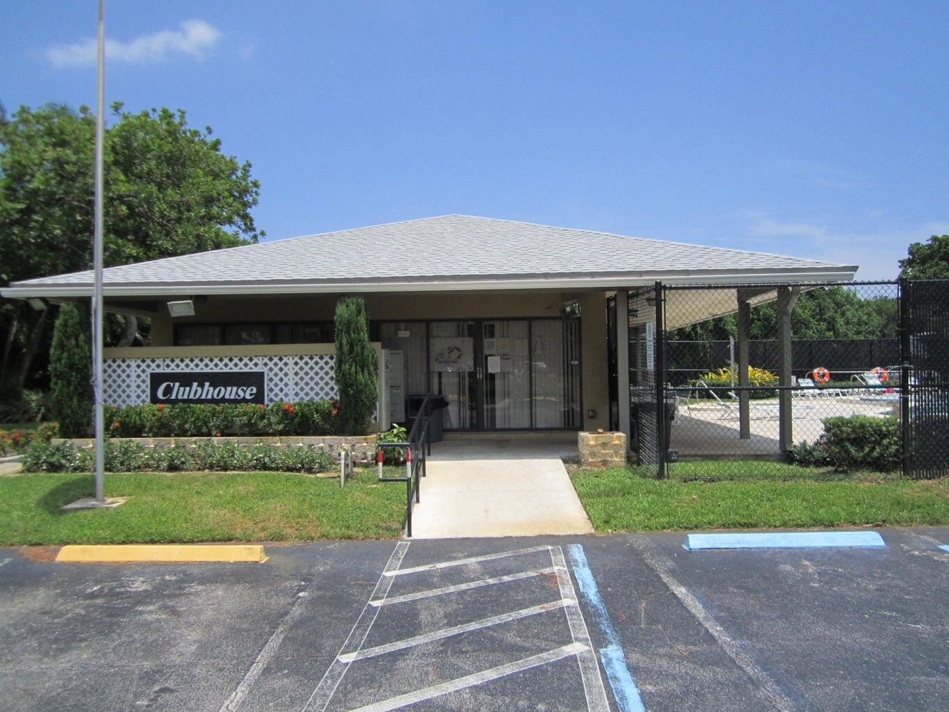 522 Trace Circle, Unit 203 Deerfield Beach, FL 33441 - Photo 16 of 35 Clubhouse 2