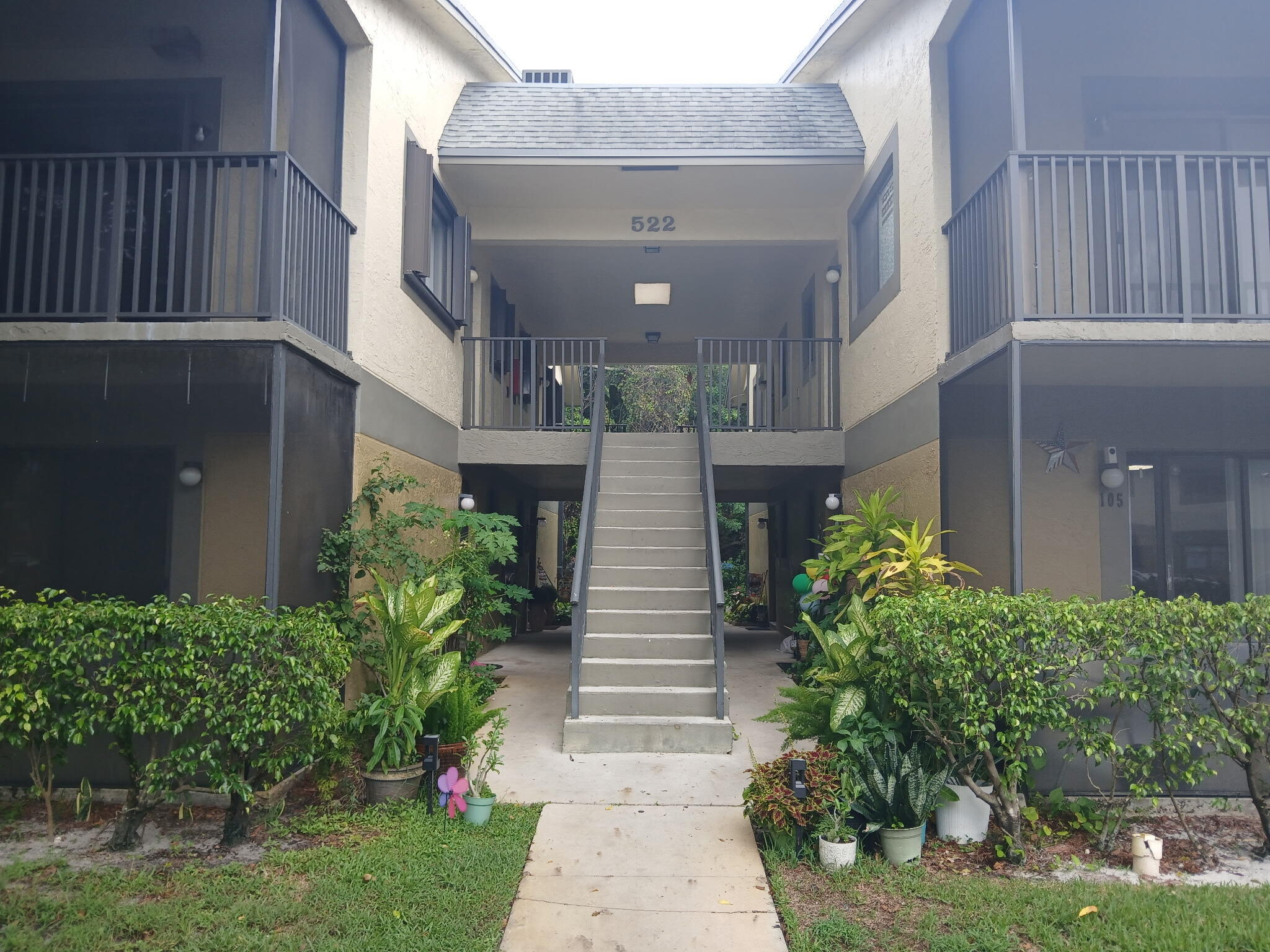 522 Trace Circle, Unit 203 Deerfield Beach, FL 33441 - Photo 2 of 35 2048381756760757066