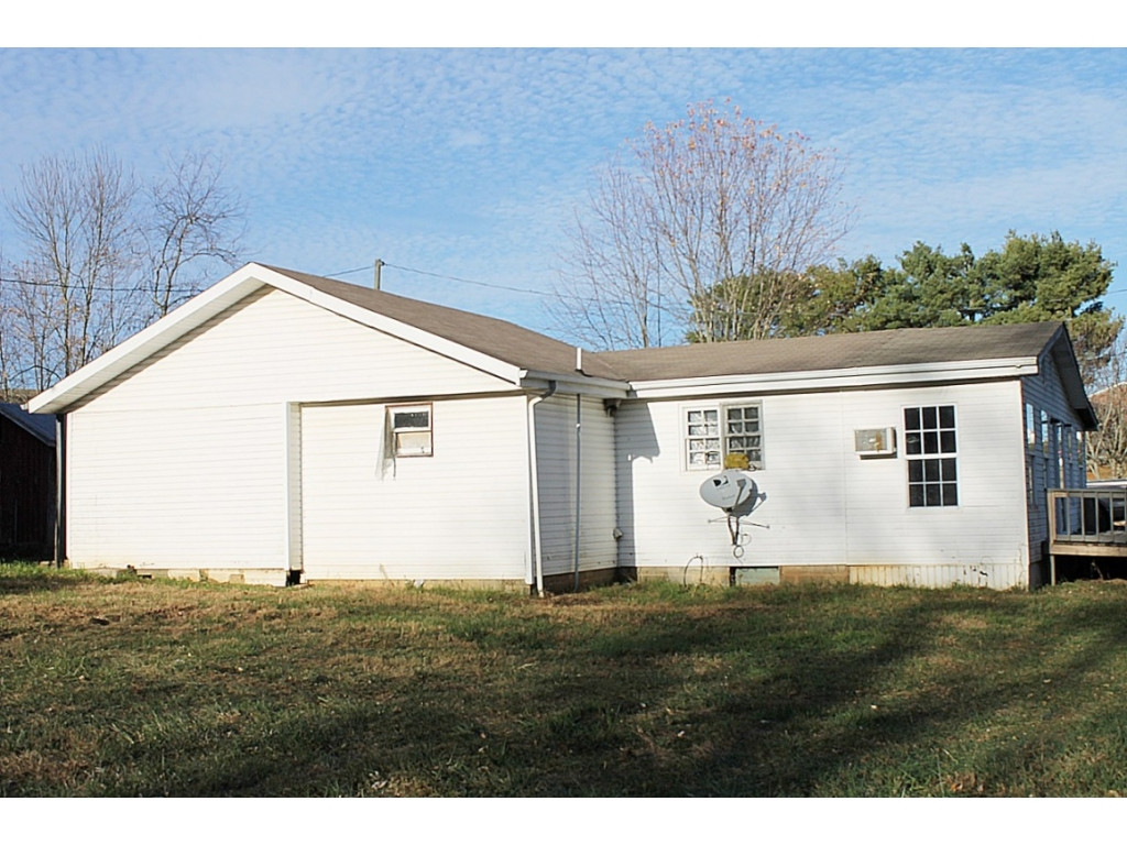 14454 Chip Ridge Road Abingdon, VA 24210 - Photo 4 of 12 Photo 4
