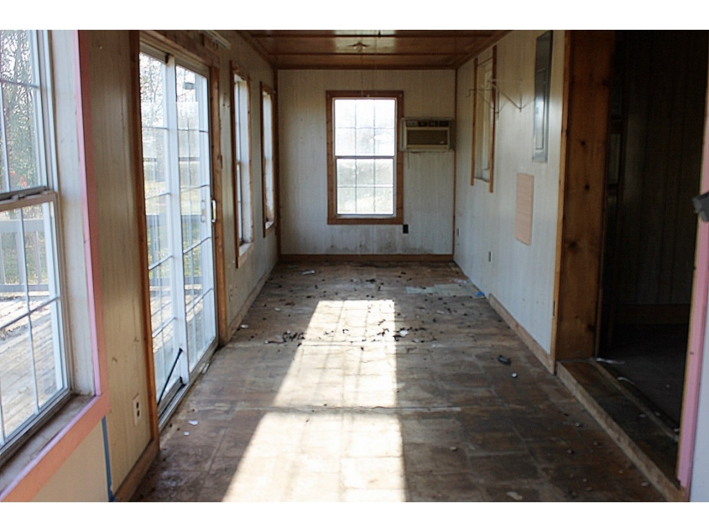 14454 Chip Ridge Road Abingdon, VA 24210 - Photo 6 of 12 Photo 6