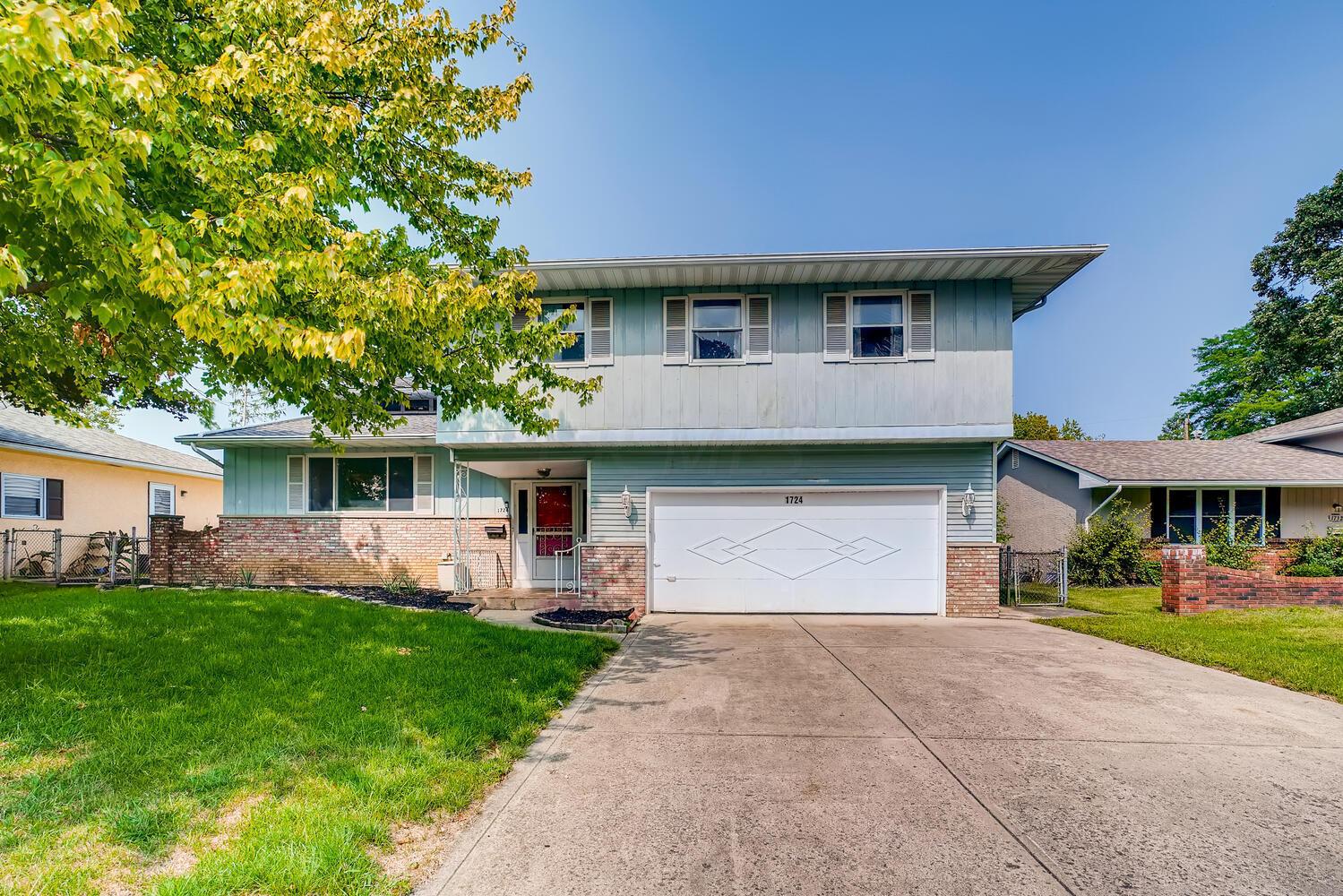 1724 Norma Road Columbus, OH 43229 - Photo 1 of 25 Gallery Image 1