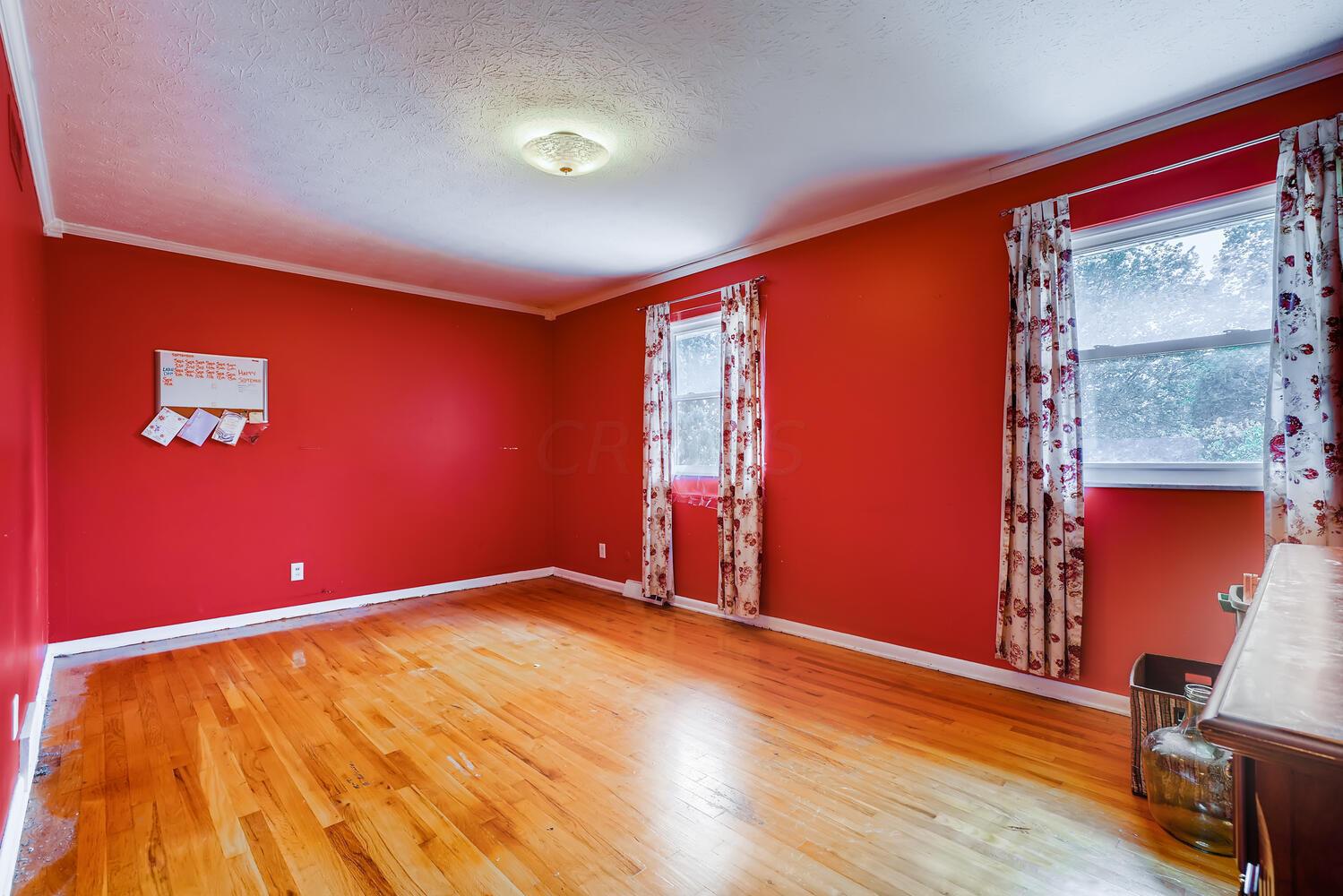 1724 Norma Road Columbus, OH 43229 - Photo 19 of 25 Gallery Image 19