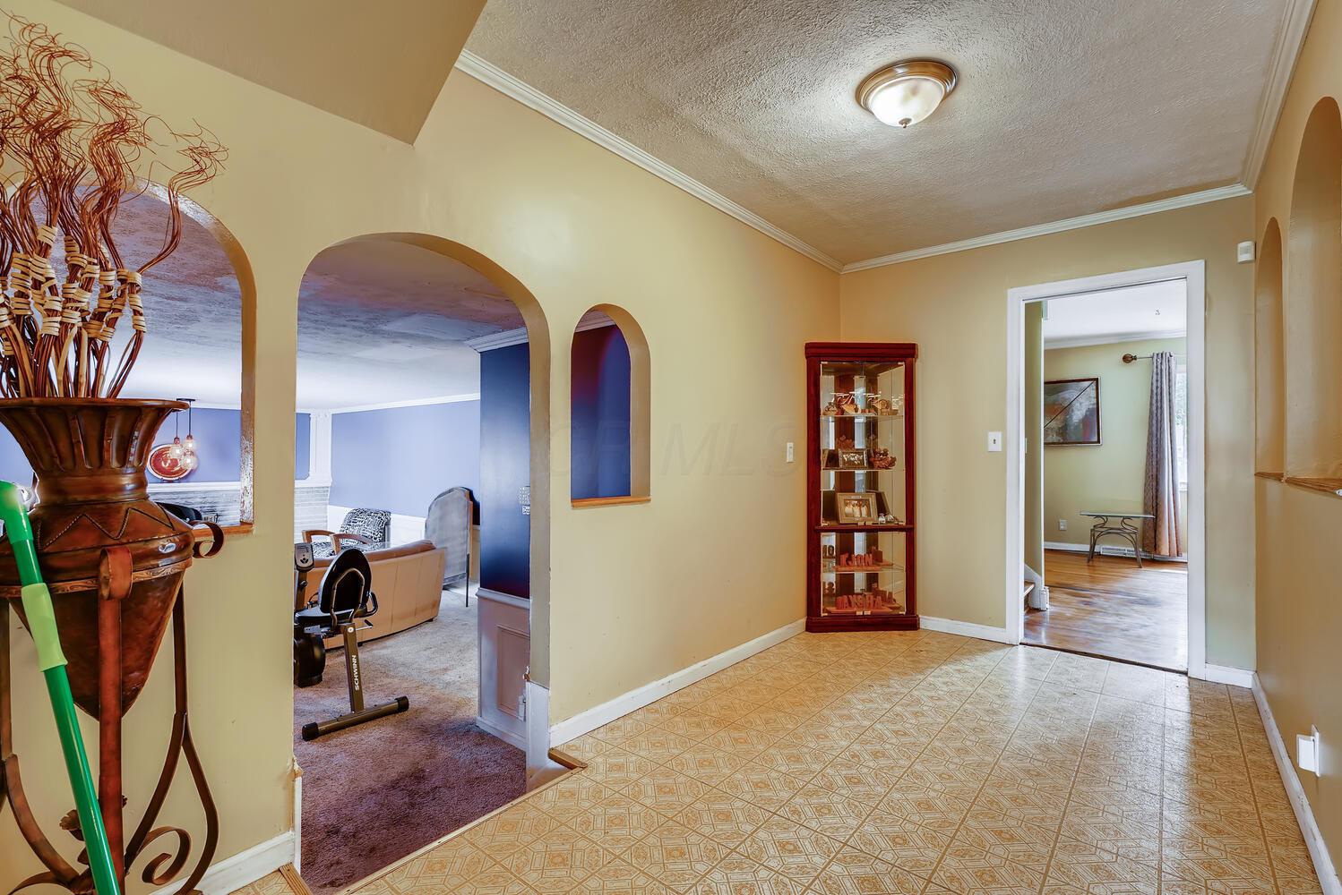 1724 Norma Road Columbus, OH 43229 - Photo 22 of 25 Gallery Image 22