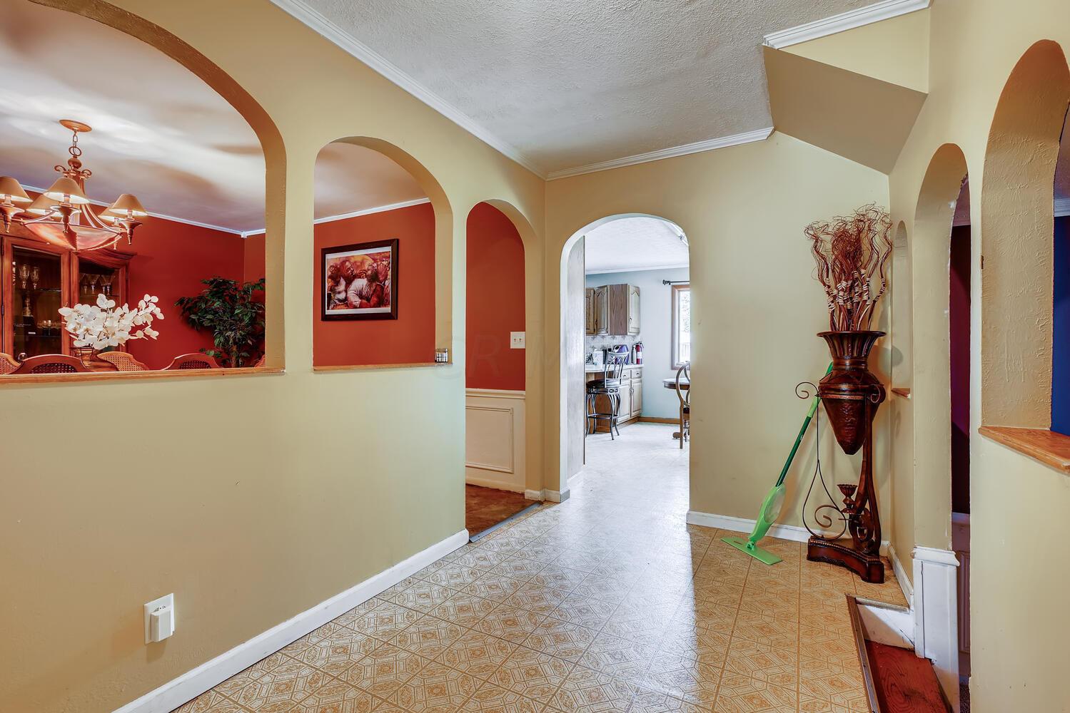 1724 Norma Road Columbus, OH 43229 - Photo 23 of 25 Gallery Image 23