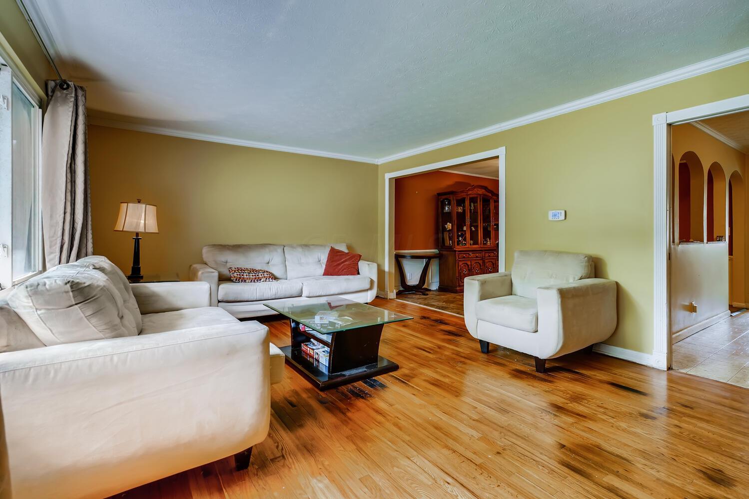 1724 Norma Road Columbus, OH 43229 - Photo 5 of 25 Gallery Image 5