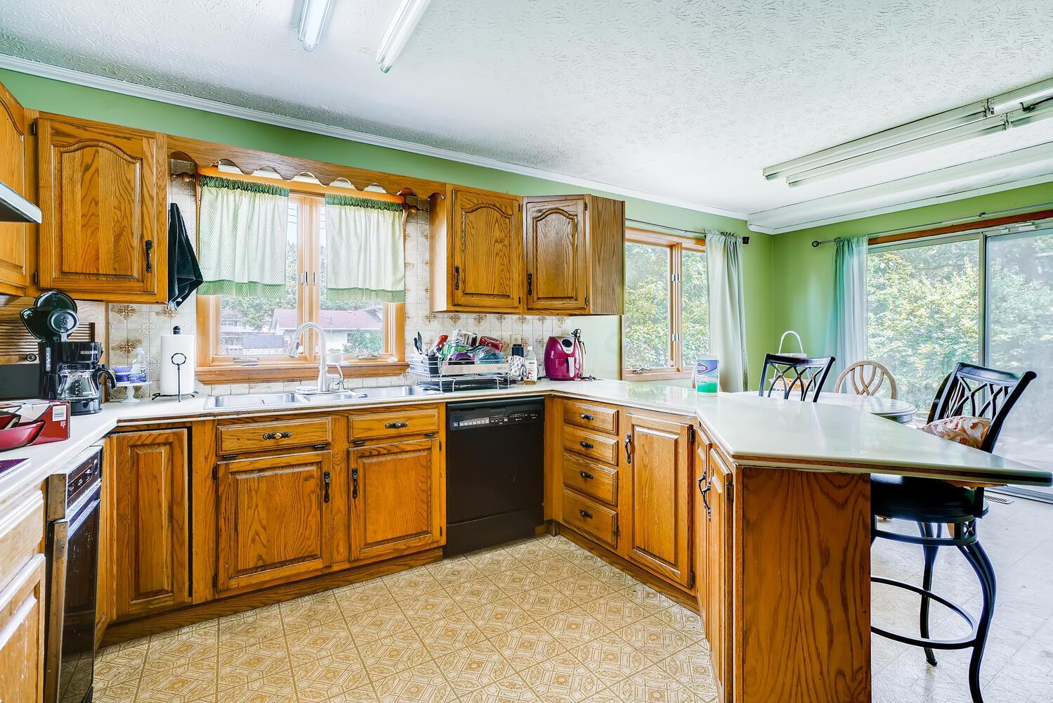 1724 Norma Road Columbus, OH 43229 - Photo 9 of 25 Gallery Image 9