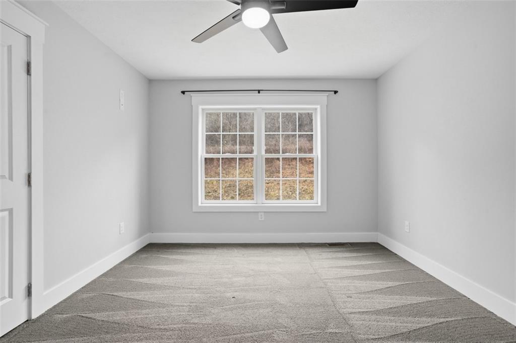 2339 Old Greentree Road Carnegie, PA 15106 - Photo 38 of 48 an empty room with a window