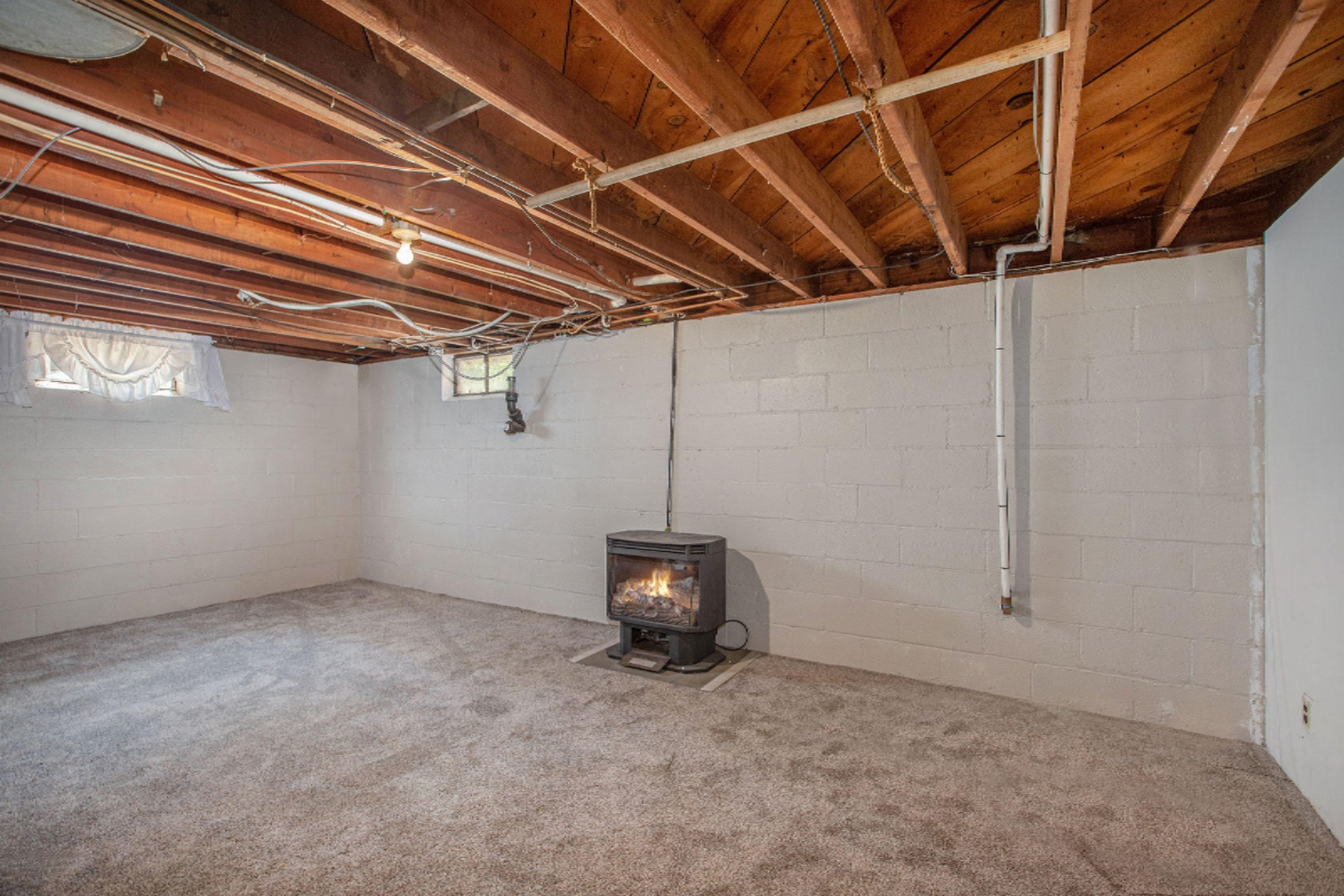 985 Miller Road Plainwell, MI 49080 - Photo 11 of 16 Rec room