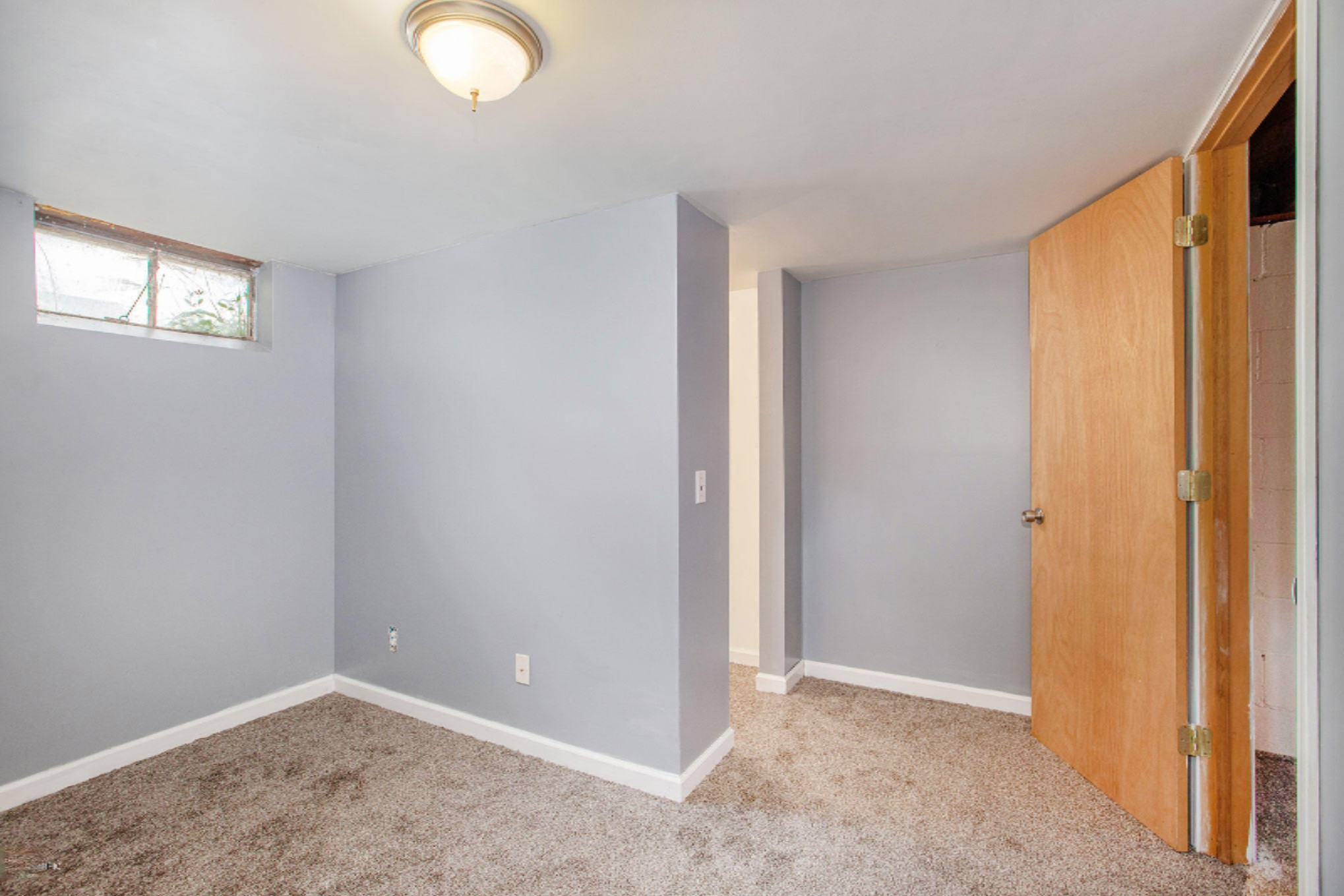 985 Miller Road Plainwell, MI 49080 - Photo 13 of 16 Basement room 2