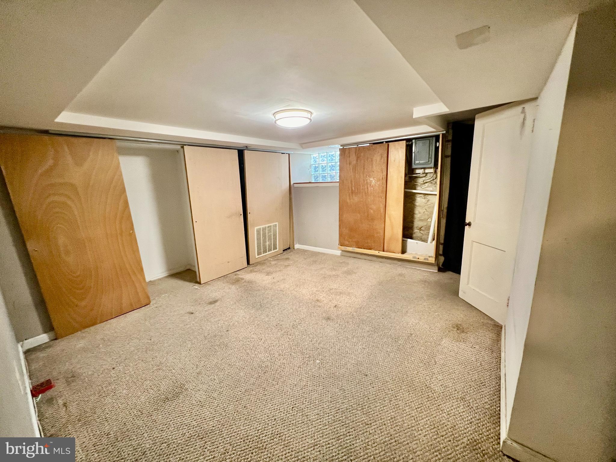 1643 Argonne Drive Baltimore, MD 21218 - Photo 11 of 15