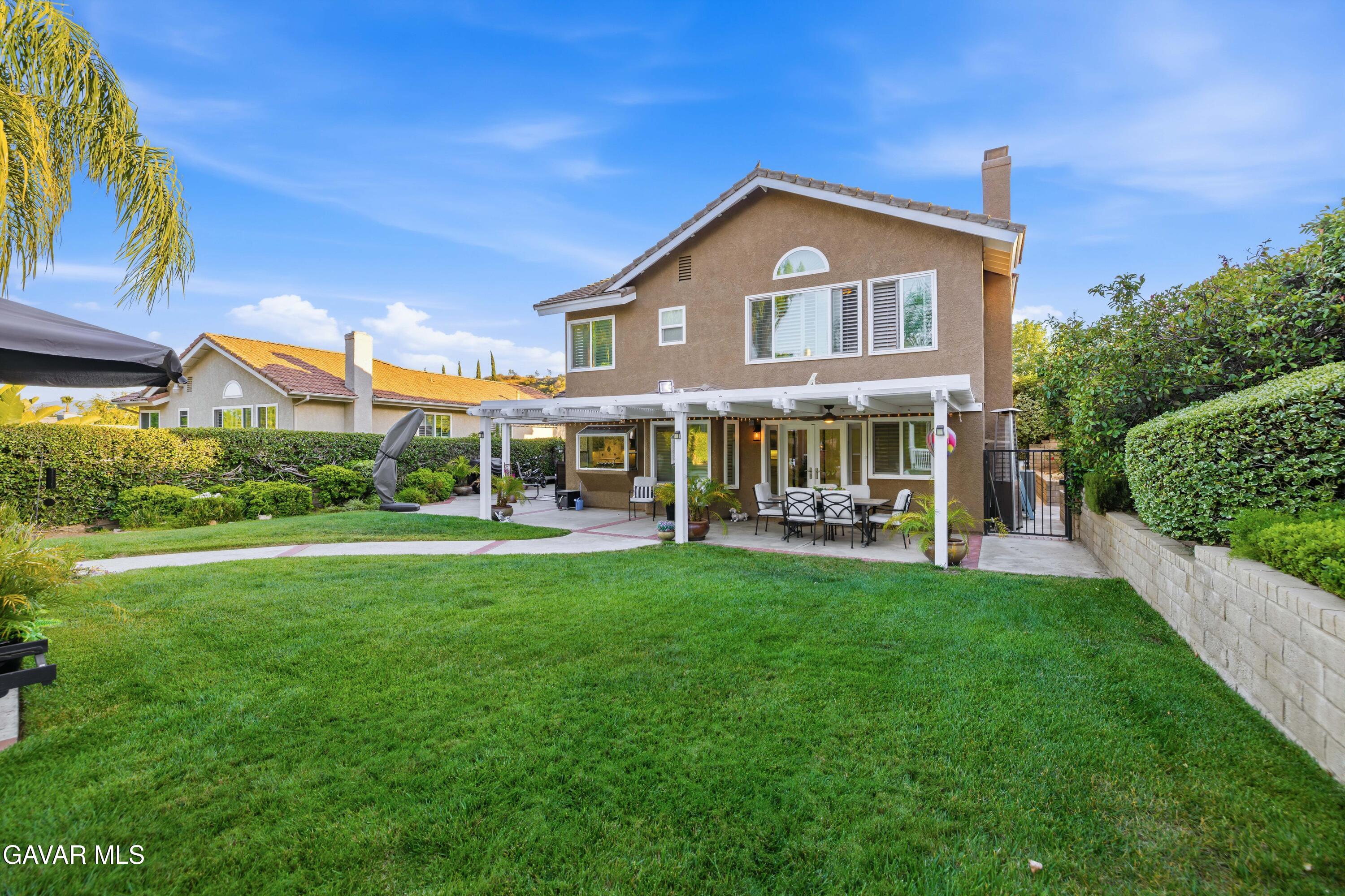 22029 Rodeffer Place Santa Clarita, CA 91350 - Photo 42 of 53 22029 Rodeffer Pl-43