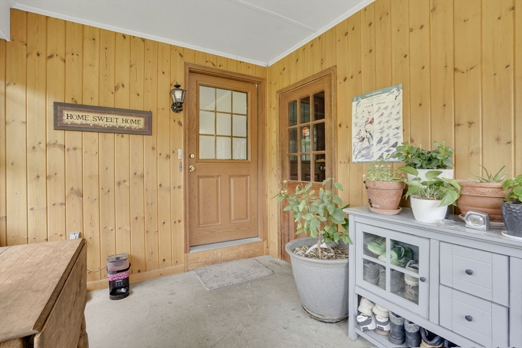 79 South Schoolhouse Road Greenfield, MA 01301 - Photo 25 of 33
