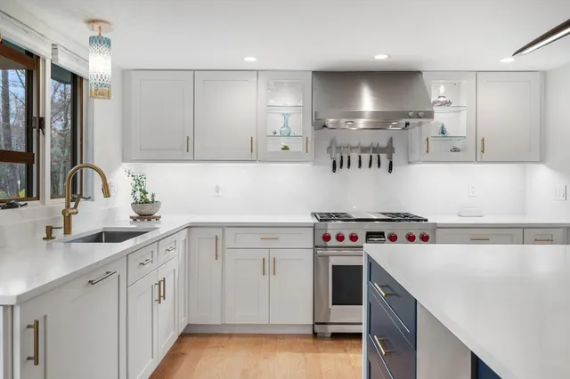 $1,639,900 | 45 F W Hartford Drive, Portsmouth, NH 03801