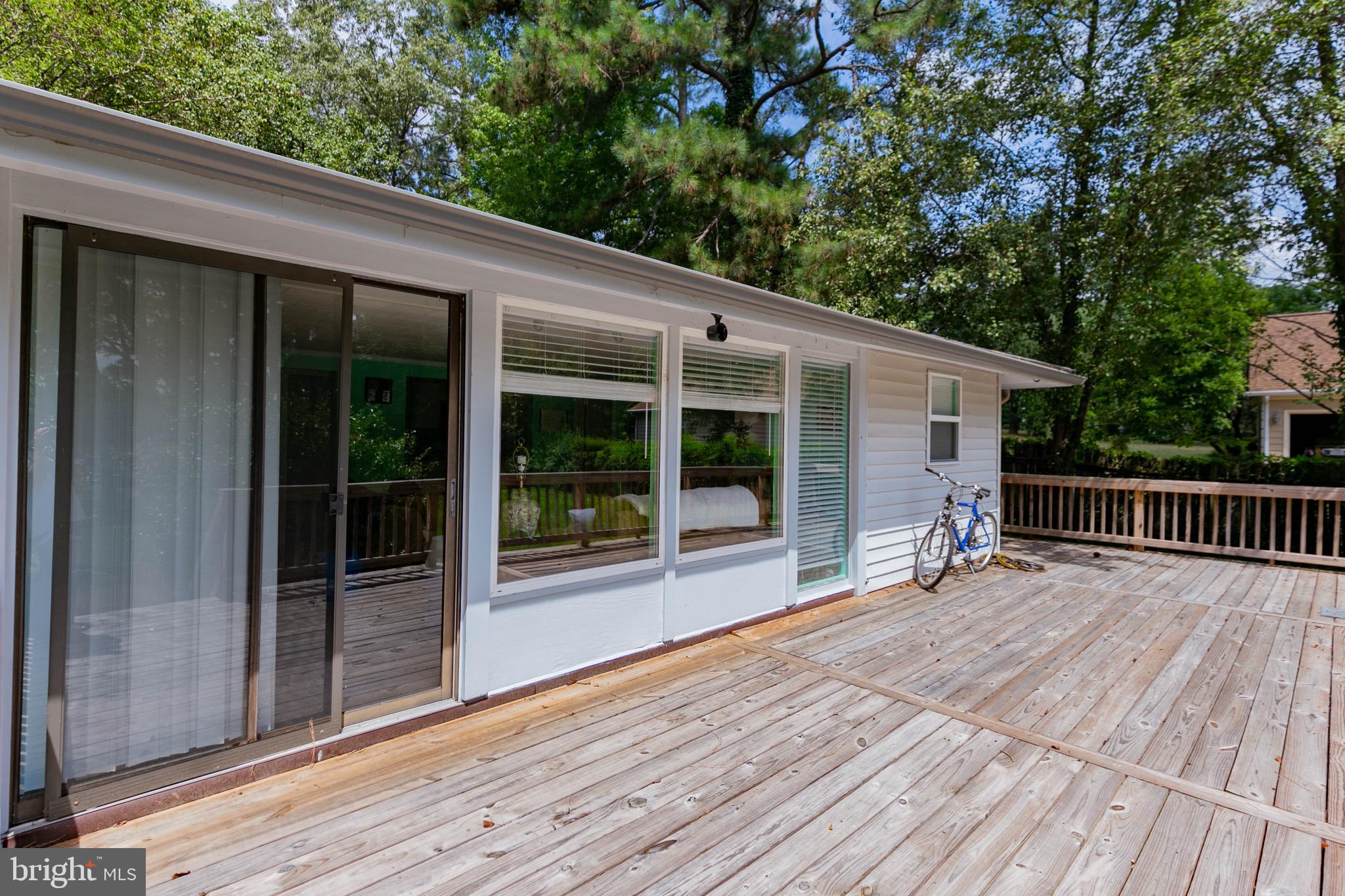 800 Lake Caroline Drive Ruther Glen, VA 22546 - Photo 9 of 29