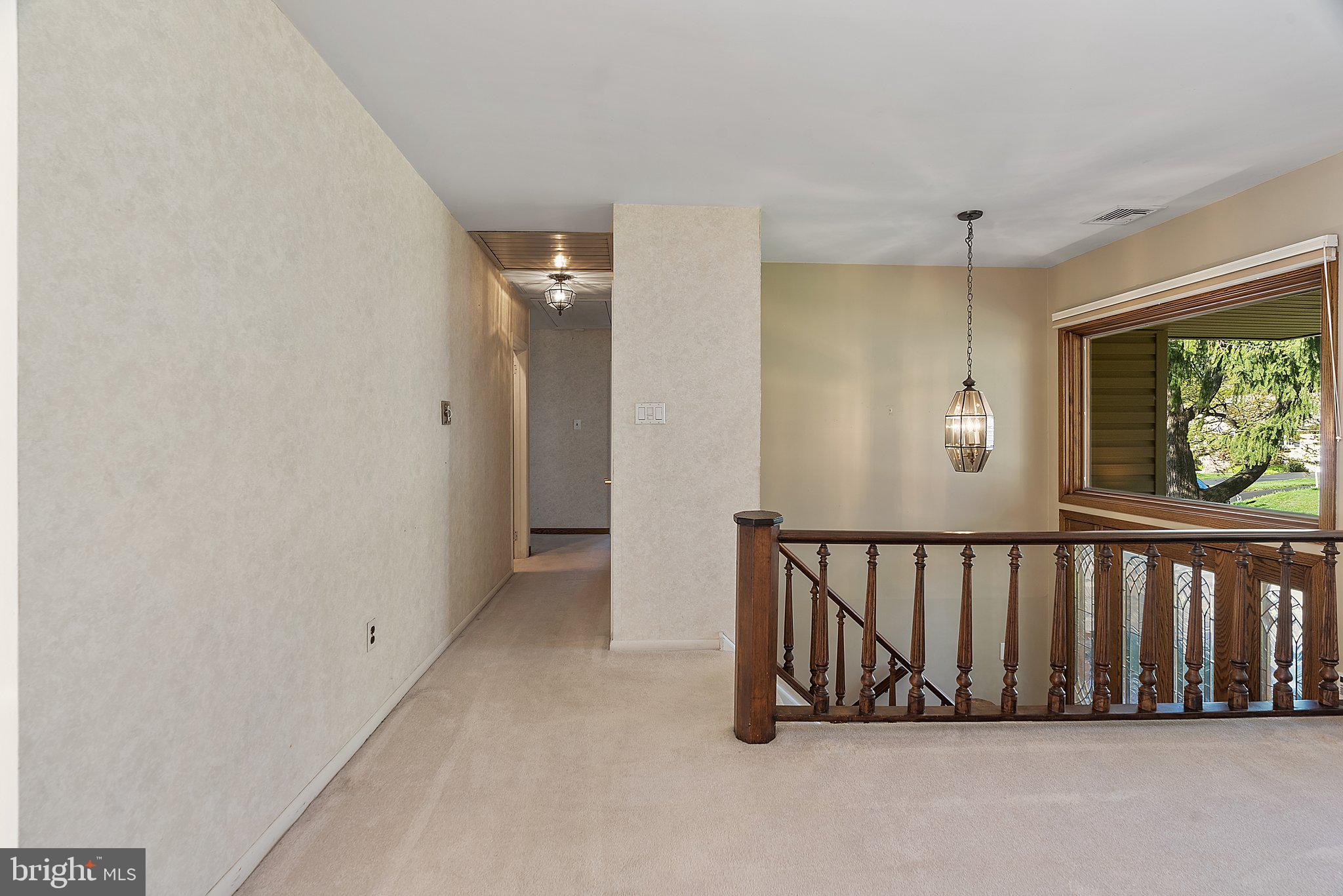 228 Rogers Road Norristown, PA 19403 - Photo 13 of 39 Stairway and hallway view