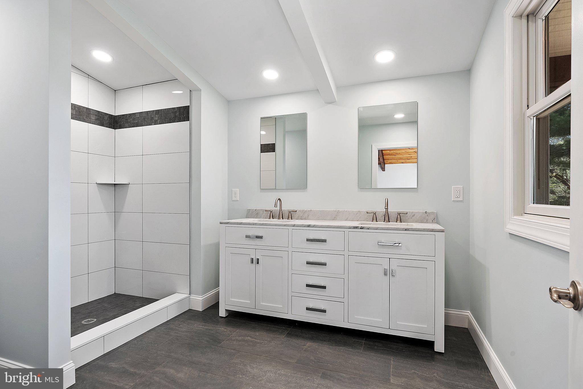 228 Rogers Road Norristown, PA 19403 - Photo 23 of 39 Gorgeous Bath