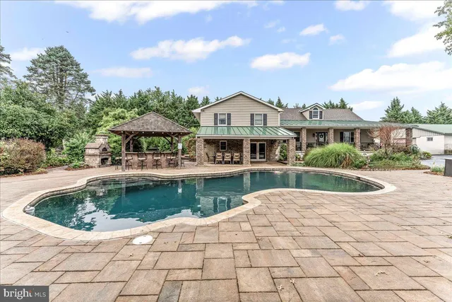 a patio with a outdoor space