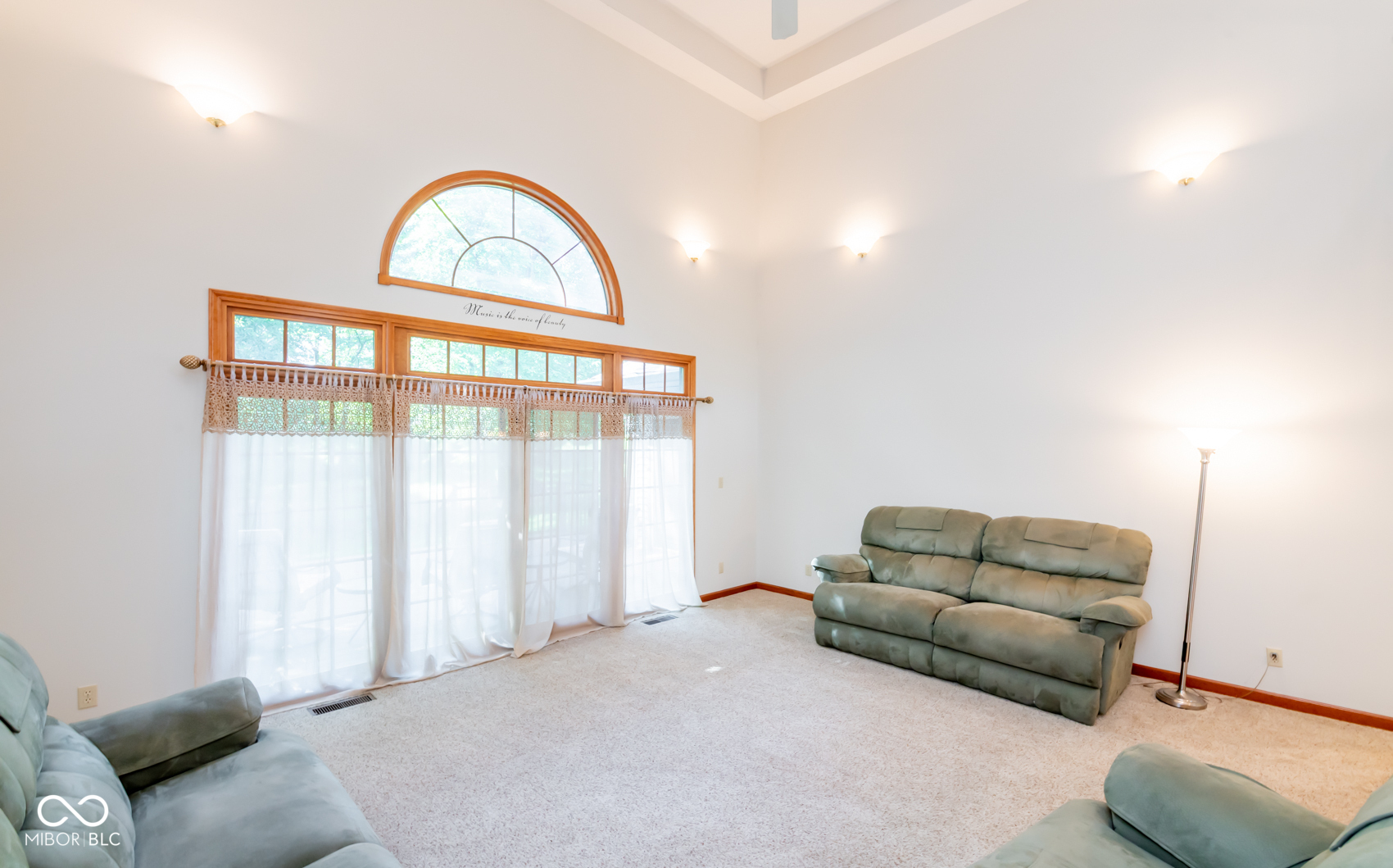 285 Plum Court Columbus, IN 47201 - Photo 28 of 155