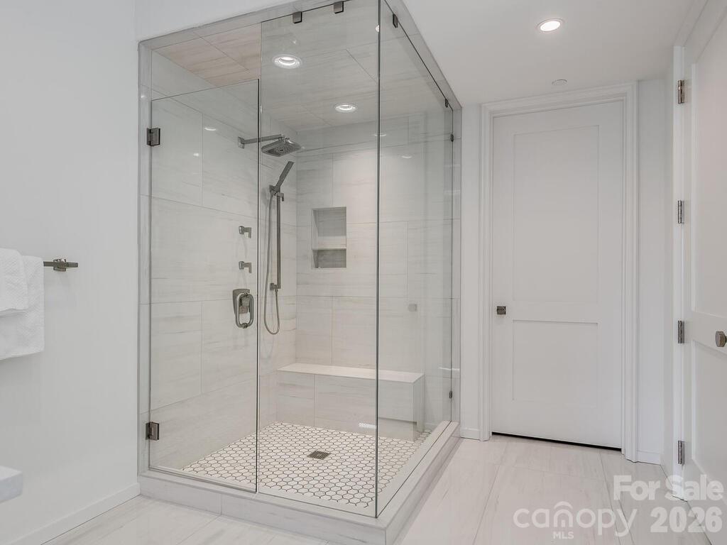 1333 Queens Road, Unit D1 Charlotte, NC 28207 - Photo 13 of 15