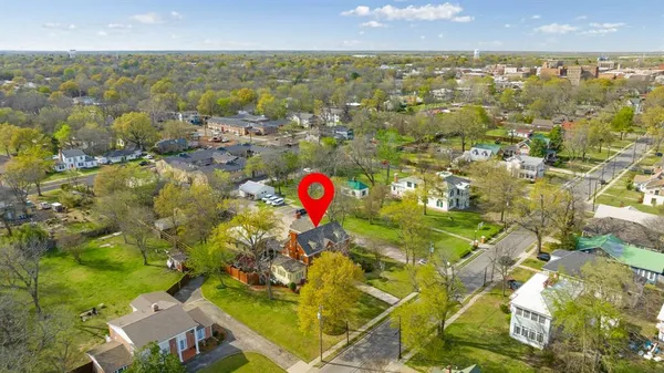 $675,000 | 854 South Church Street, Paris, TX 75460