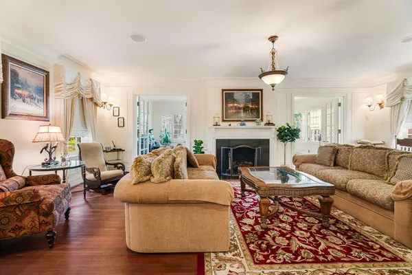 $675,000 | 854 South Church Street, Paris, TX 75460