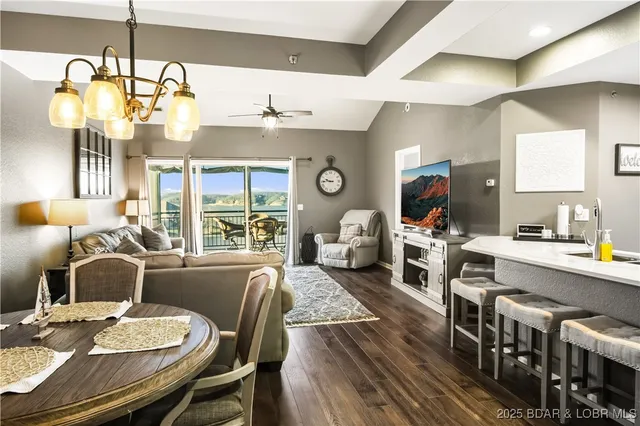 $425,000 | 51 Westshore Fls Court, Unit 4A, Lake Ozark, MO 65049