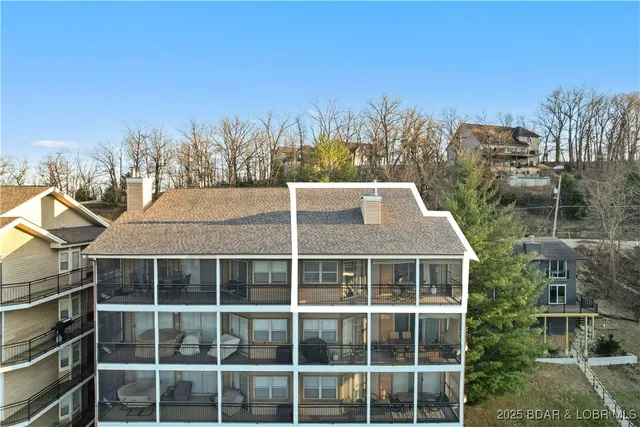 $425,000 | 51 Westshore Fls Court, Unit 4A, Lake Ozark, MO 65049
