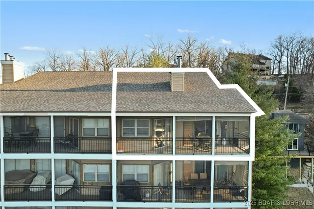 $425,000 | 51 Westshore Fls Court, Unit 4A, Lake Ozark, MO 65049